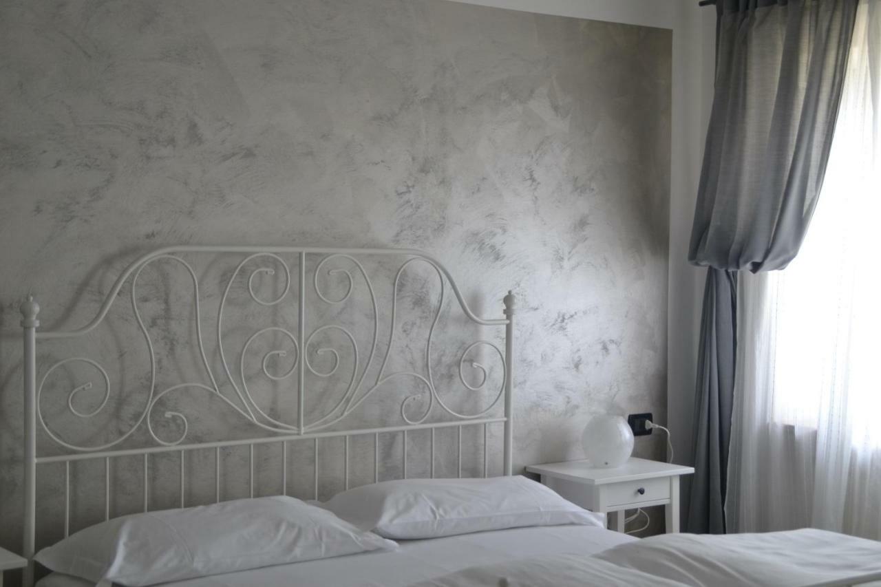 Appartamenti Casa Palazzina Malcesine Exterior foto